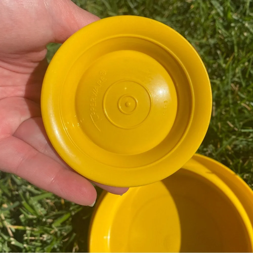 Vintage Tupperware Kids Set, Bright Yellow Daisy, Plate and Cup No Lids